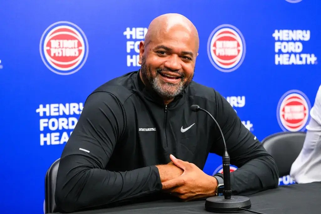 Detroit Pistons coach J.B. Bickerstaff
