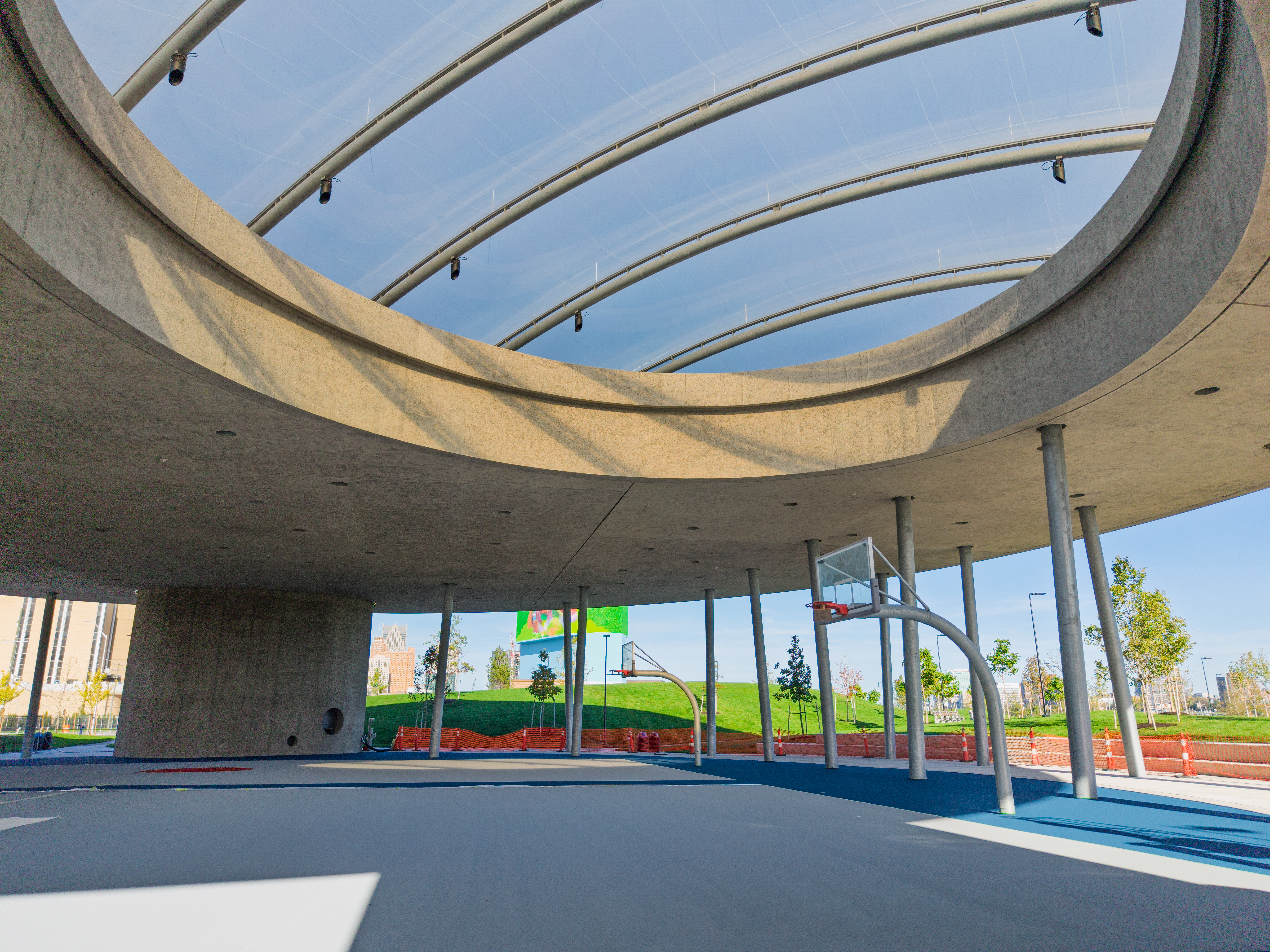 Why Tom Gores and the Detroit Pistons donated $1 million to bring basketball to new Detroit riverfront park